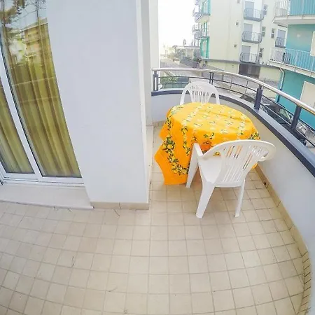 Maria Monolocale - Agenzia Cocal Apartment *